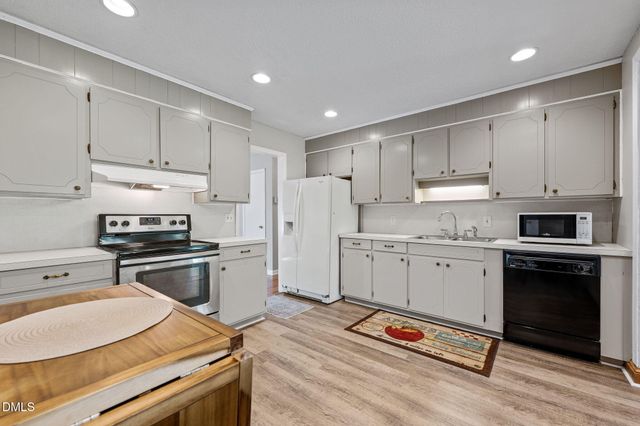 323 Shannon Drive, Eden, NC 27288