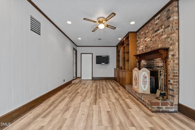 323 Shannon Drive, Eden, NC 27288