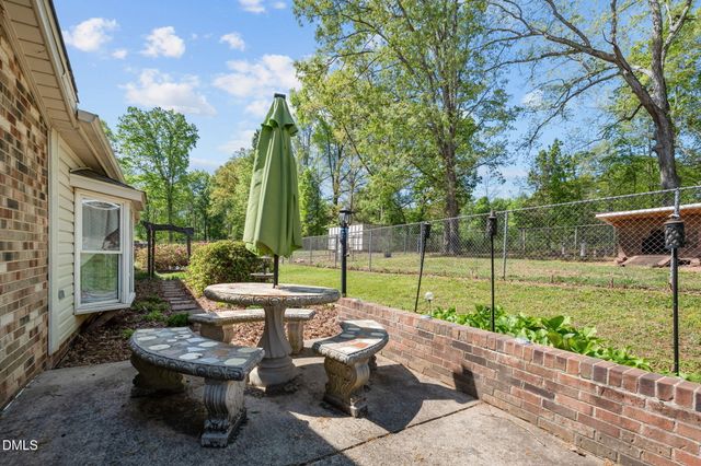 323 Shannon Drive, Eden, NC 27288