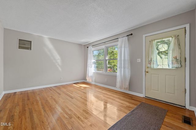 323 Shannon Drive, Eden, NC 27288