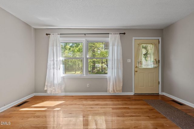 323 Shannon Drive, Eden, NC 27288