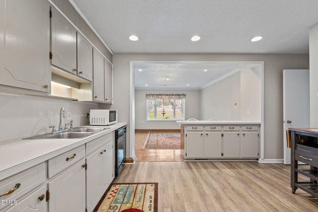 323 Shannon Drive, Eden, NC 27288