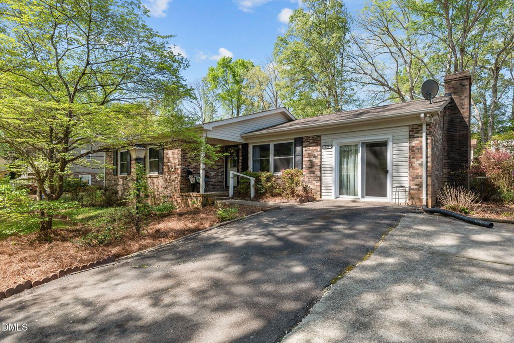 323 Shannon Drive, Eden, NC 27288