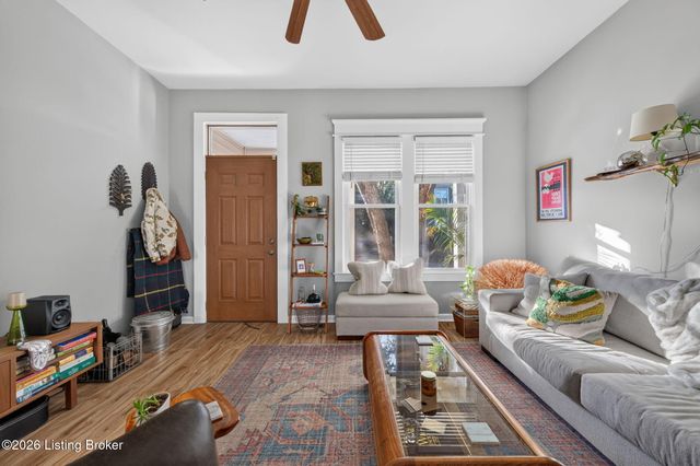 1835 Deer Park Ave, Louisville, KY 40205