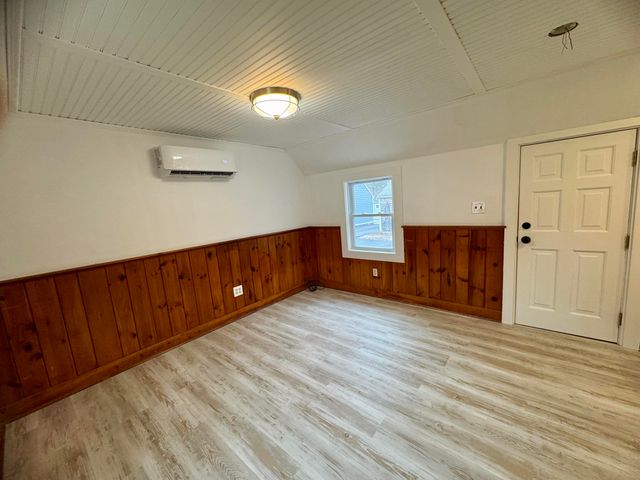 376 Route 6A 6, Sandwich, MA 02563