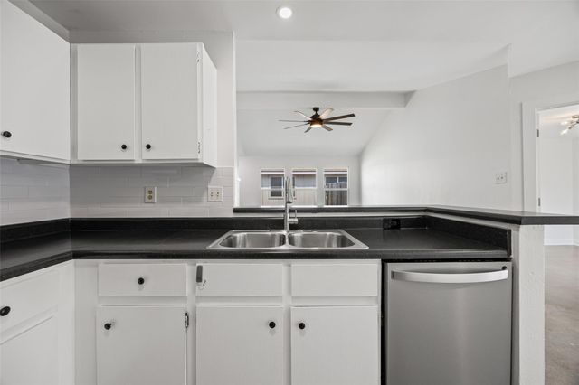 11920 Tobler TRL, Austin, TX 78753