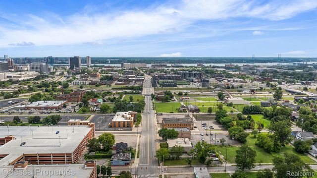 2846 TRUMBULL Street, Detroit, MI 48216