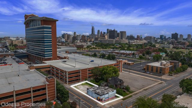 2846 TRUMBULL Street, Detroit, MI 48216