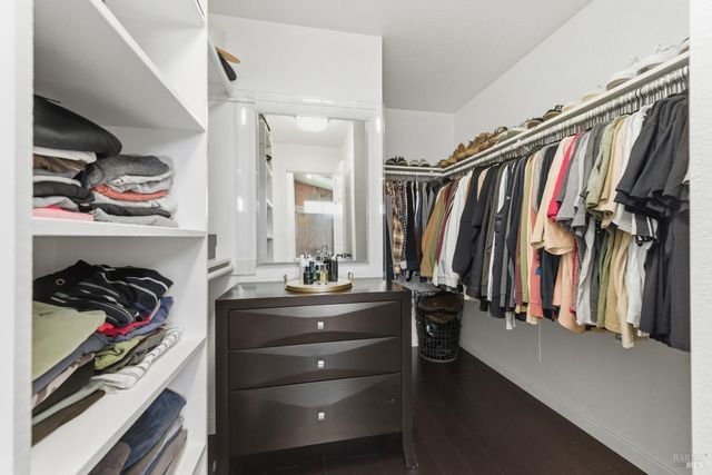 2442 wine country Ave, Napa, CA 94558