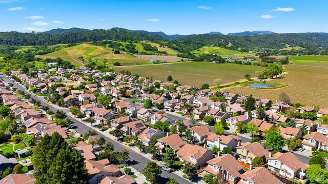 2442 wine country Ave, Napa, CA 94558