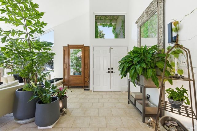 2442 wine country Ave, Napa, CA 94558