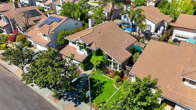 2442 wine country Ave, Napa, CA 94558