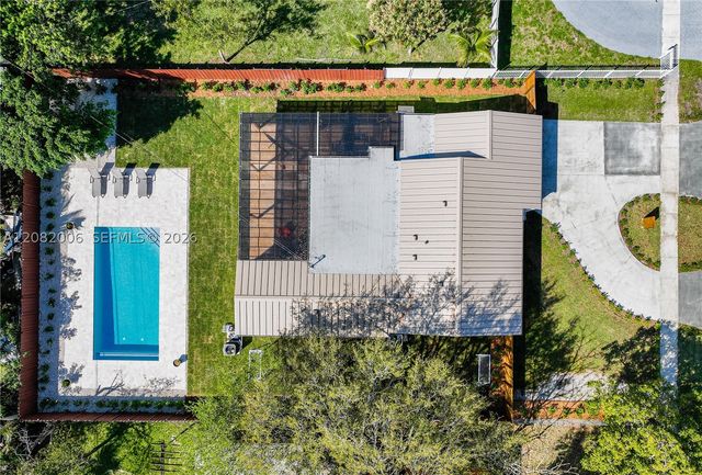 1360 NE 138th St, North Miami, FL 33161