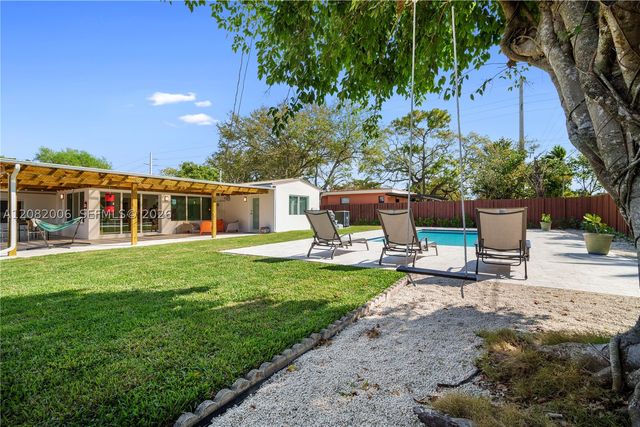 1360 NE 138th St, North Miami, FL 33161