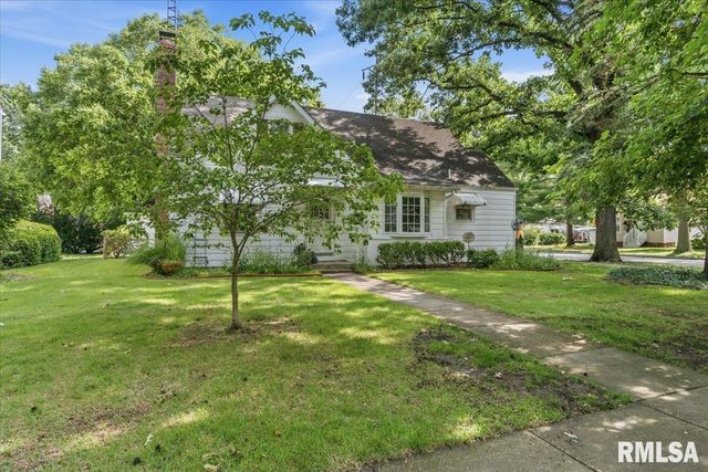 1501 COOK Street, Springfield, IL 62704