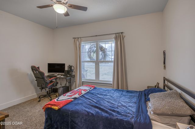 1013 Stadium Drive, Webb City, MO 64870