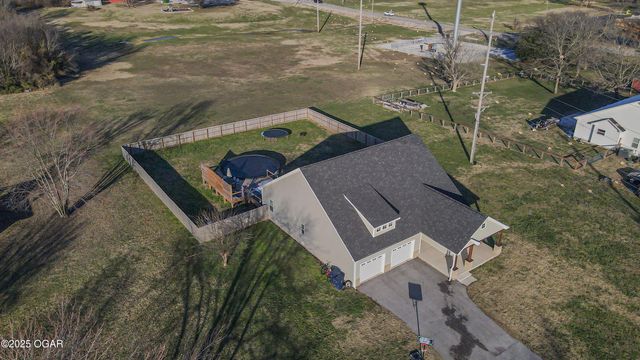 1013 Stadium Drive, Webb City, MO 64870