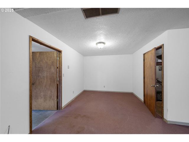 604 THORTON OAR Ln, Reedsport, OR 97467