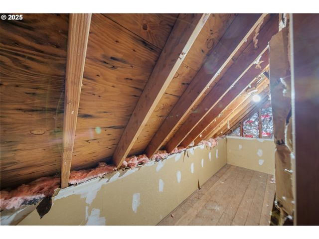 604 THORTON OAR Ln, Reedsport, OR 97467