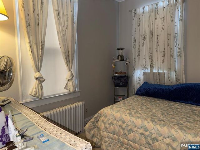 534 Moonachie Avenue, Wood Ridge, NJ 07075