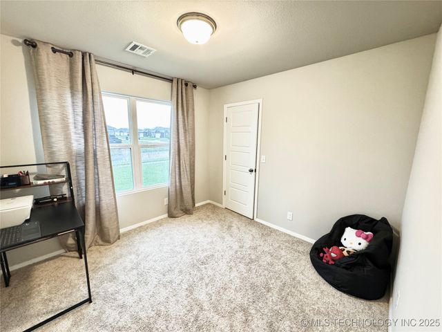 3907 S 150th East Avenue, Tulsa, OK 74134