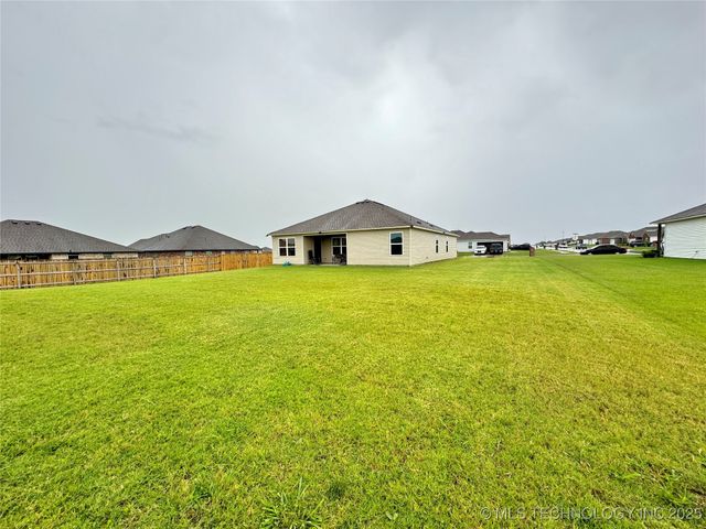 3907 S 150th East Avenue, Tulsa, OK 74134