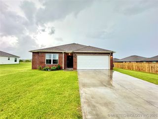 3907 S 150th East Avenue, Tulsa, OK 74134