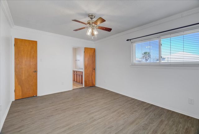 784 Marlin, Bayou Vista, TX 77563