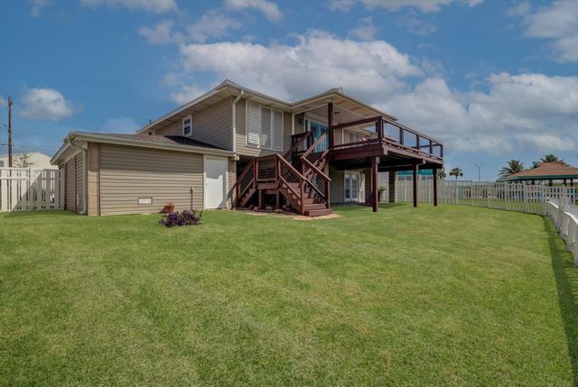 784 Marlin, Bayou Vista, TX 77563