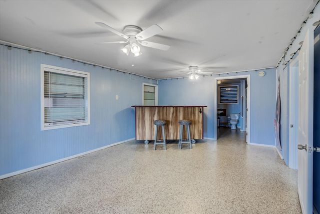 784 Marlin, Bayou Vista, TX 77563