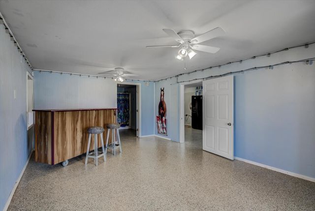 784 Marlin, Bayou Vista, TX 77563