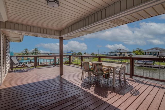 784 Marlin, Bayou Vista, TX 77563