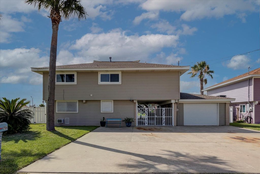 784 Marlin, Bayou Vista, TX 77563