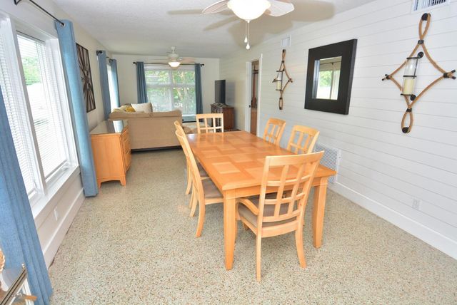 1395 NE Flora Place, Jensen Beach, FL 34957