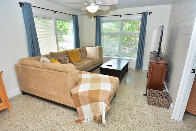 1395 NE Flora Place, Jensen Beach, FL 34957