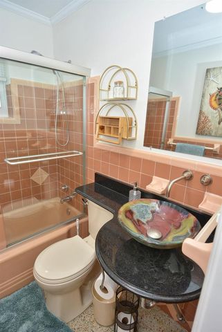 1395 NE Flora Place, Jensen Beach, FL 34957