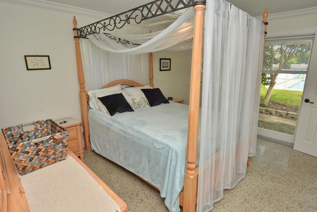 1395 NE Flora Place, Jensen Beach, FL 34957