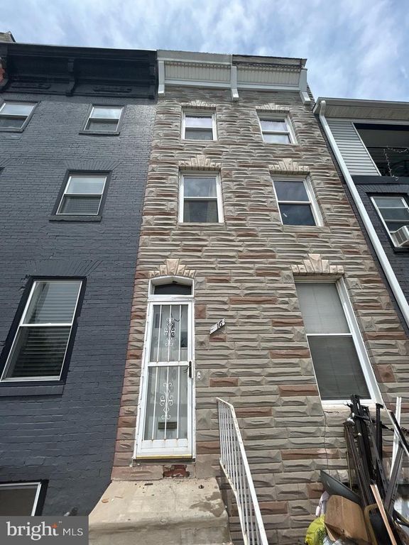 916 W FRANKLIN ST, Baltimore, MD 21223