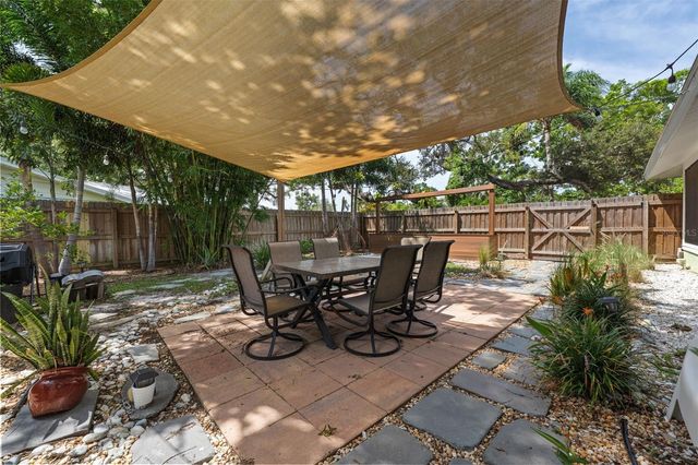 7311 BROUGHTON STREET, Sarasota, FL 34243