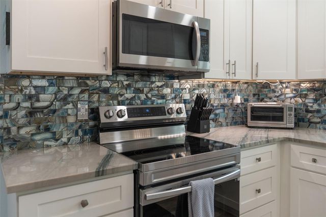 7311 BROUGHTON STREET, Sarasota, FL 34243
