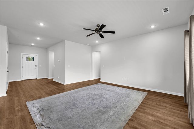 4411 W Canyon Run Drive, Fayetteville, AR 72704