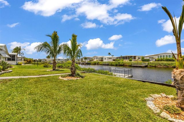 114 MARTINIQUE ROAD, North Port, FL 34287