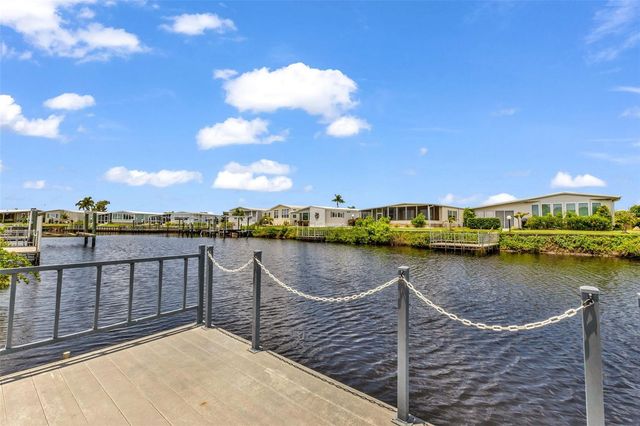 114 MARTINIQUE ROAD, North Port, FL 34287