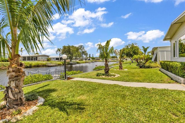 114 MARTINIQUE ROAD, North Port, FL 34287