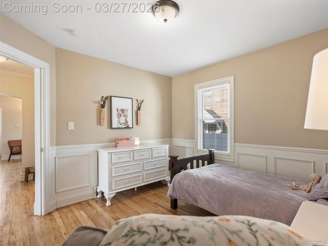 2100 N Wilson Avenue, Royal Oak Charter Township, MI 48073