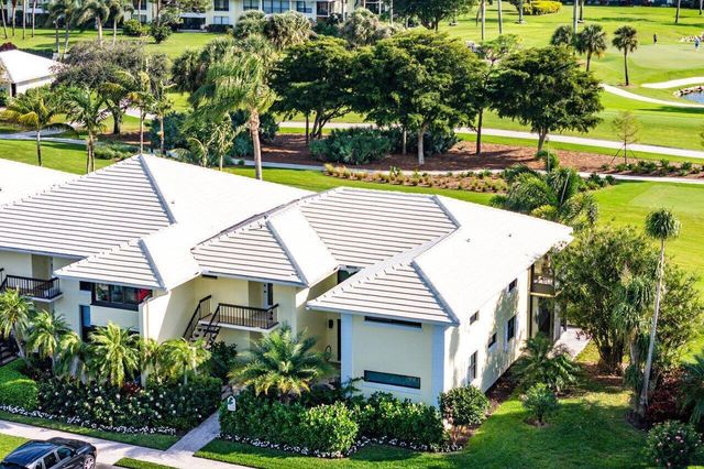 3735 Quail Ridge Drive N Bobwhite C, Boynton Beach, FL 33436