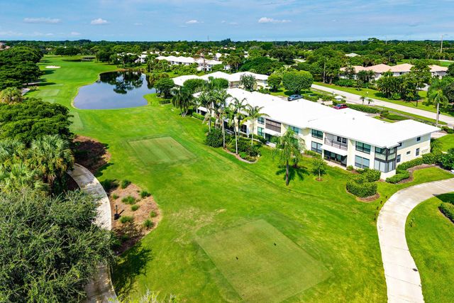 3735 Quail Ridge Drive N Bobwhite C, Boynton Beach, FL 33436