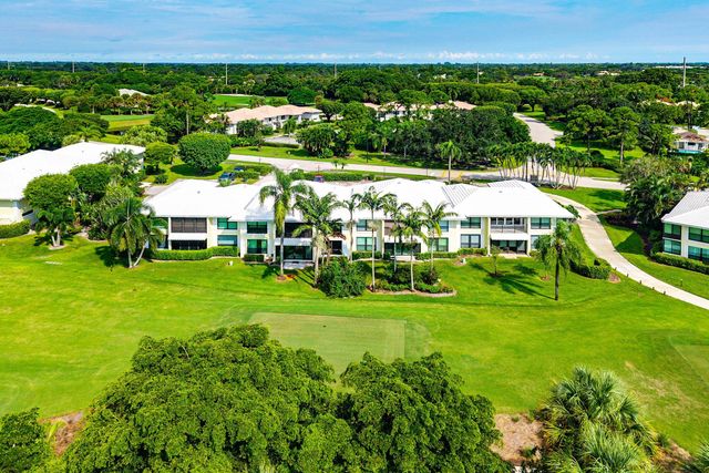3735 Quail Ridge Drive N Bobwhite C, Boynton Beach, FL 33436