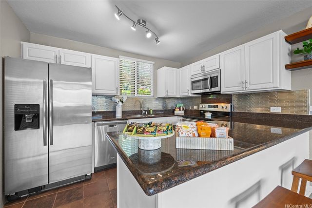 46-051 Konohiki Street 3732, Kaneohe, HI 96744