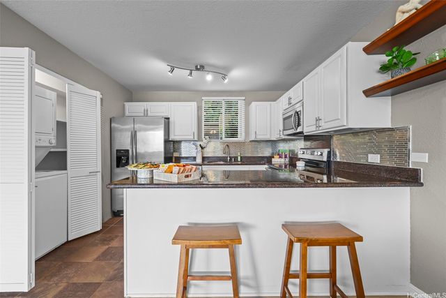 46-051 Konohiki Street 3732, Kaneohe, HI 96744